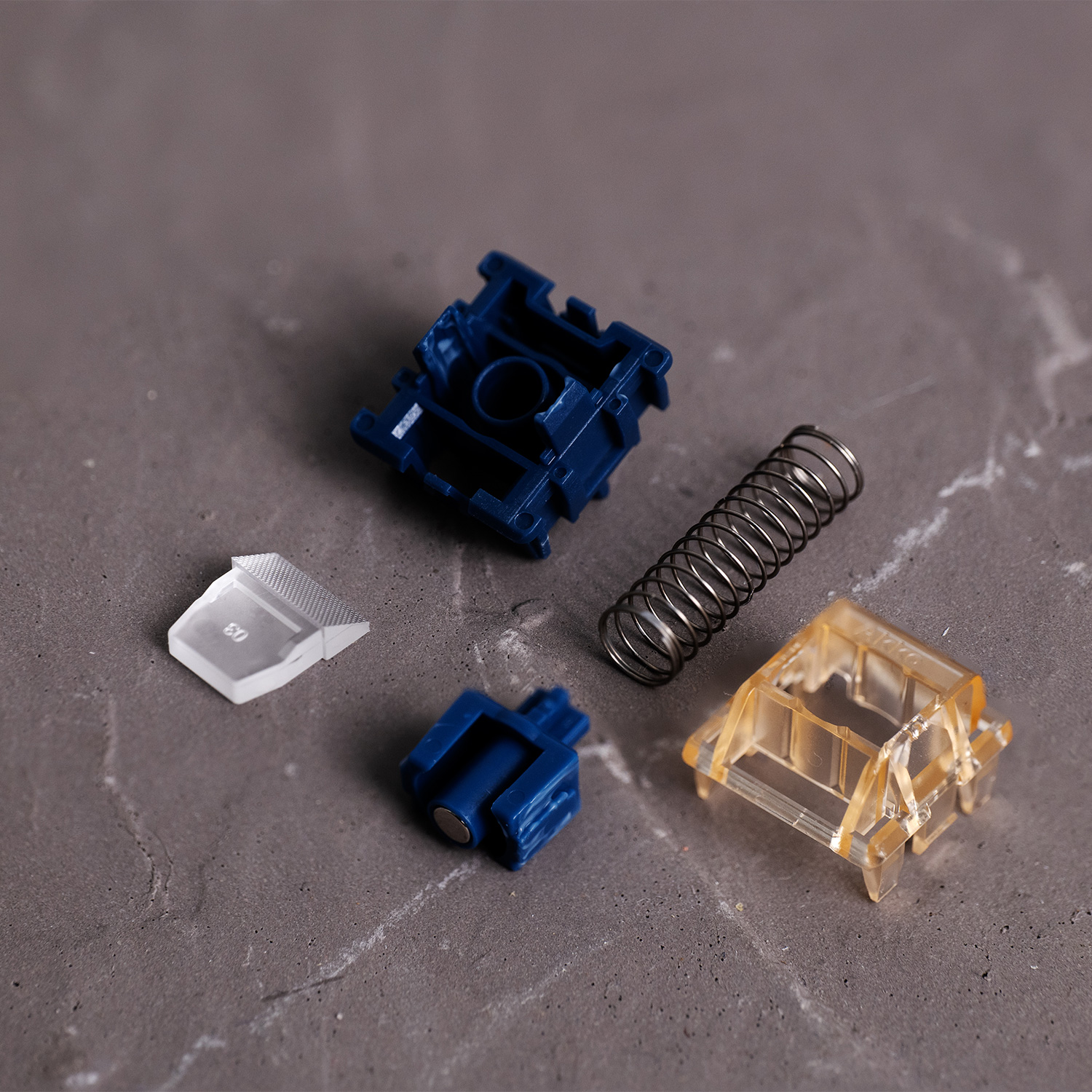Akko Astrolink Magnetic Switch - огляд і ціна Keyboard Lube Kit